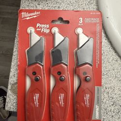 Milwaukee FASTBACK Compact Folding Utility Knife Set (3-Piece)