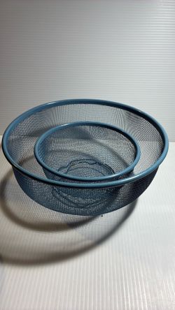 Strainers metal