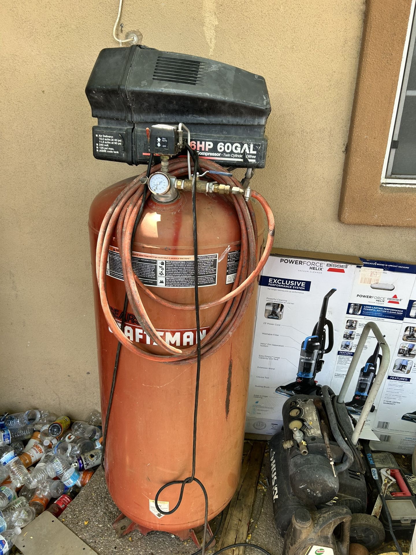 CRAFSTMAN AIR COMPRESSOR 60 GAL