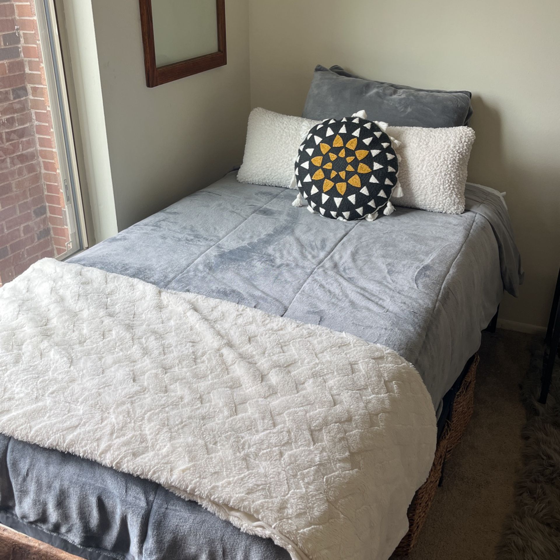 Twin Bed /new Mattress
