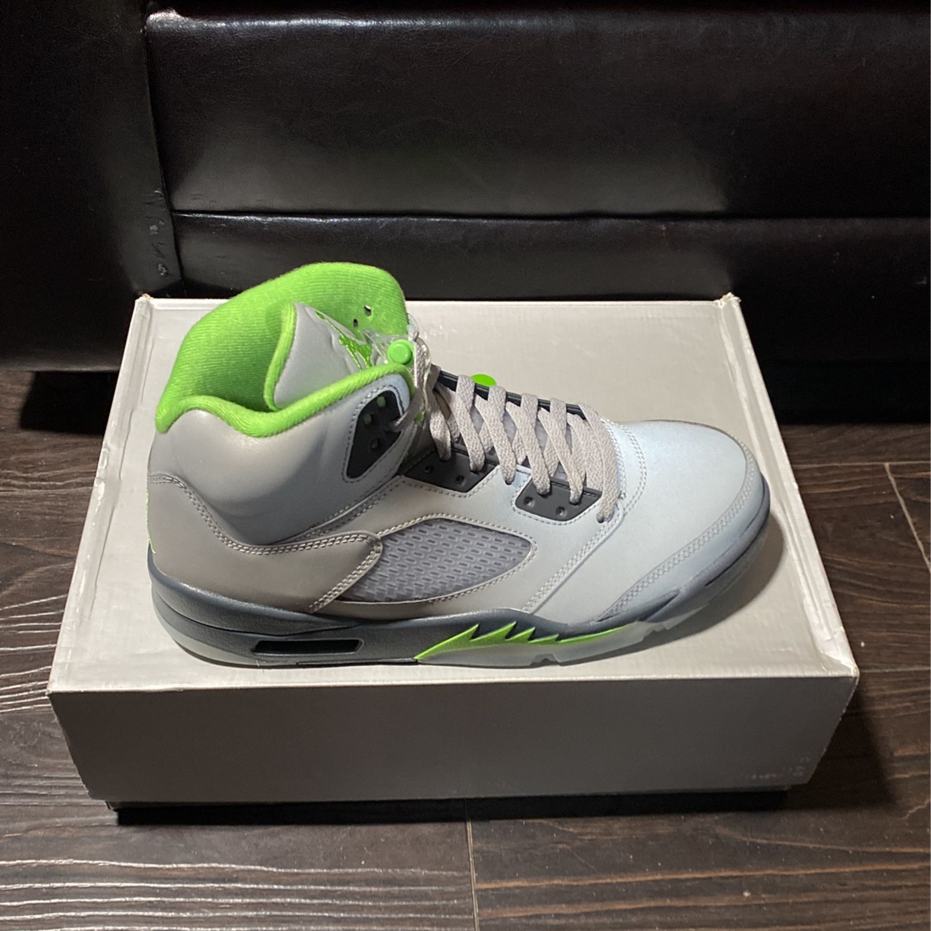 Jordan Air Retro 5 green bean Sneakers - Gray and Green size 9.5m Available in store and online now! Jordan 5 “ Green Bean  main image 2