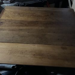 Antique/Vintage Pine Table