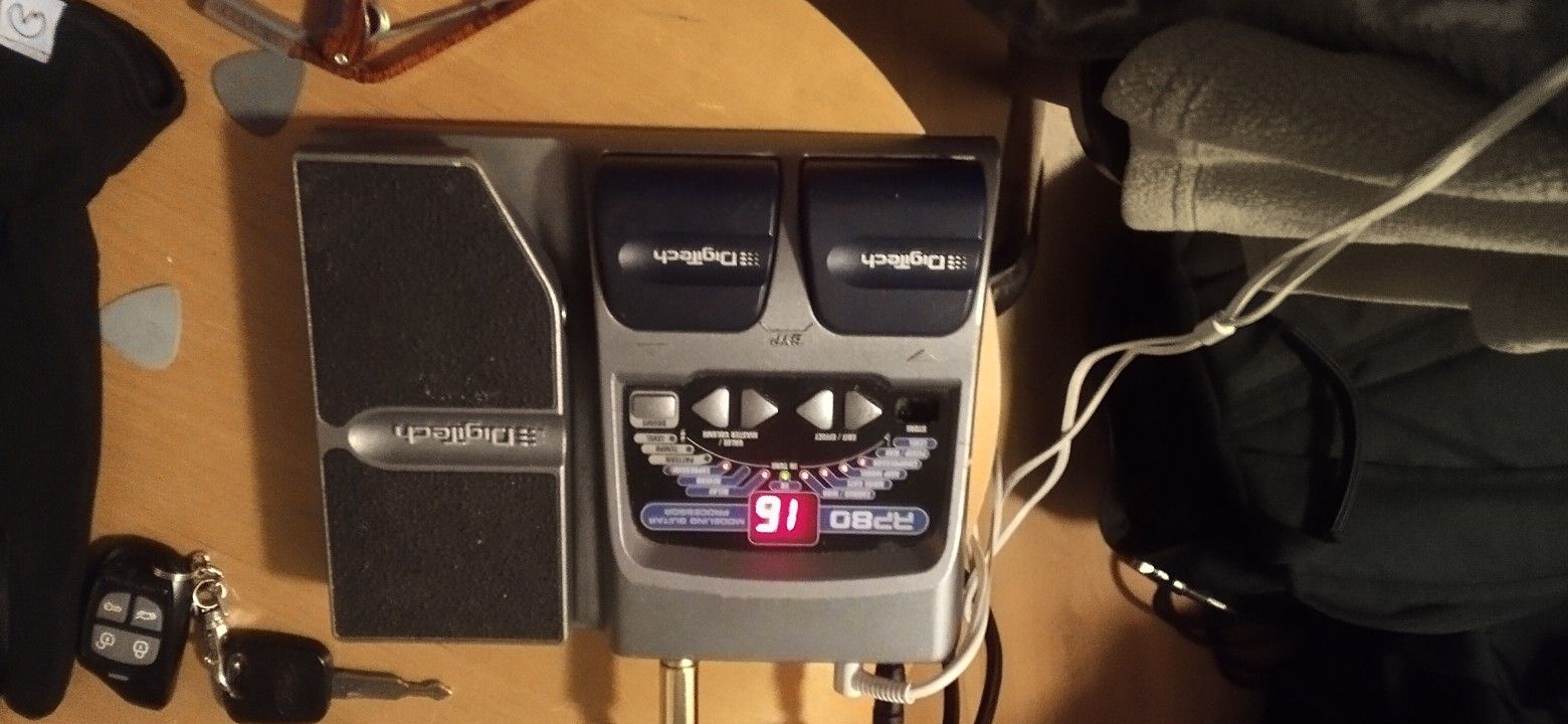 Digitech Rp355 With Universal Powercord