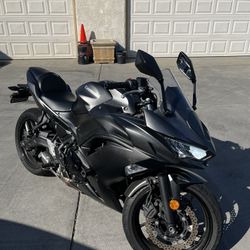 2023 Ninja 650 ABS 649ccs