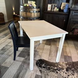 Pottery Barn Carolina Kids Play Table plus Pottery Barn Navy Blue Chair