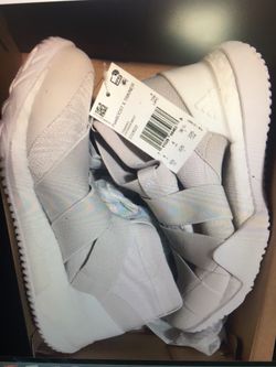 Adidas pureboost X trainer shoes. (Women size 5.5)