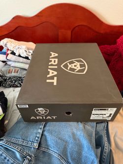 Women’s cowboy boots