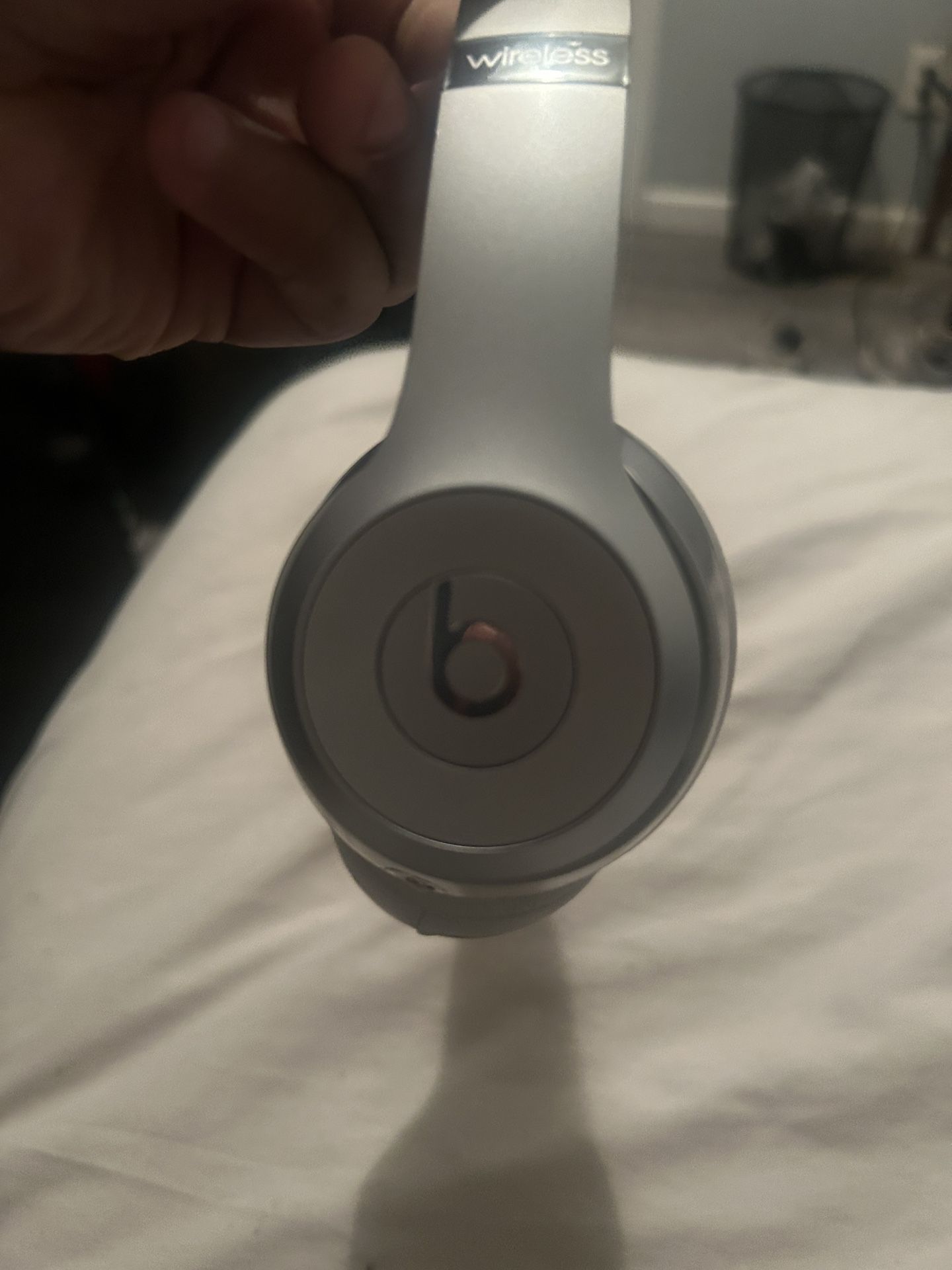 Beats Solo 3 On-Ear Wireless Headphones 