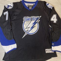 Reebok Tampa Bay Lightning NHL Hockey Jersey Men Sz XL #74 Tarnasky 2003 Vtg