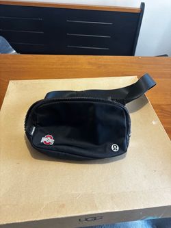 Lululemon Ohio State Belt Bag