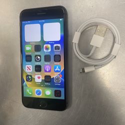 iPhone 8 64g Unlocked 9.5/10
