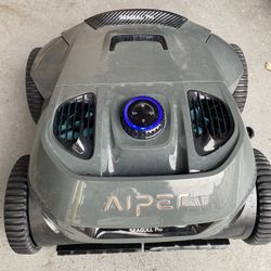 Free! Aiper Cordless Robotic Pool Cleaner 