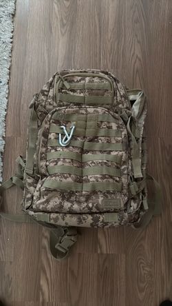 SOG Tactical MOLLE Backpack Desert Camo