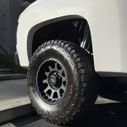 Pro Comp Bandido 32 Series