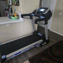 XTERRA TRX4500 Treadmill – 20"x60" Belt, 350 lb Capacity