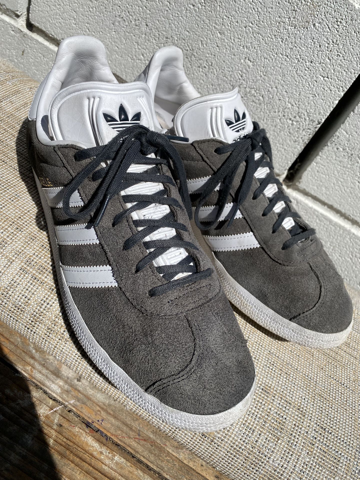 Adidas Gazelle Size 11 1/2 Men