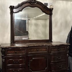 Bed frame, Night Stand And Dresser With Mirror 