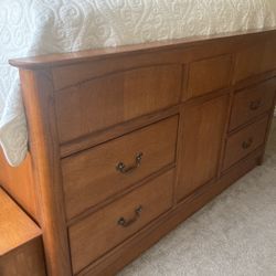 Queen Size Bed Great Condition