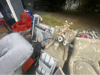FREE STUFF!