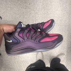 TNike KD 18 "Eggplant"