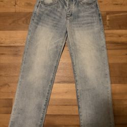 “BAGGY AMIRI DENIM”