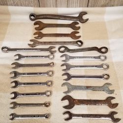Assorted Wrenches 
