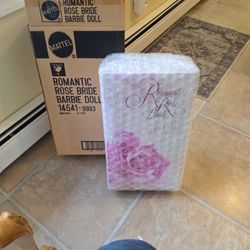 BARBIE ROMANTIC ROSE BRIDE