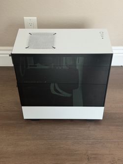 Gaming PC (RTX 3060, i7-10700k, 16GB DDR4 3600Mhz)