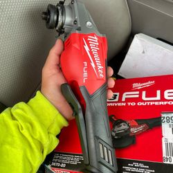 Milwaukee m18 fuel grinder