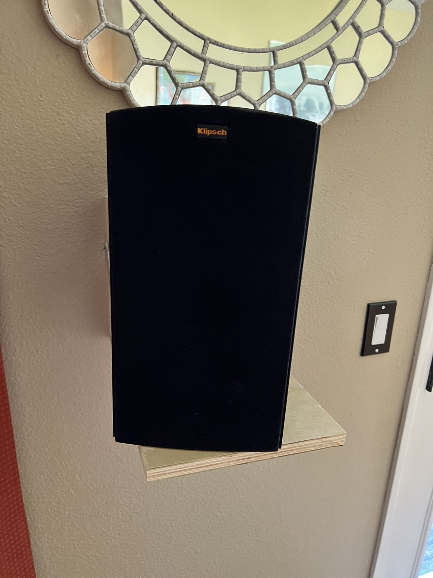 Klipsch R-15M Speakers