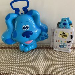 Vintage Blue’s Clues Refrigerator/ Carry Case with 5 figures 