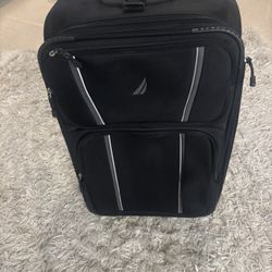“Nautica” Black, Soft Sided, 25 Inch, 2 Wheel, Suitcase, Excellent Used Condition