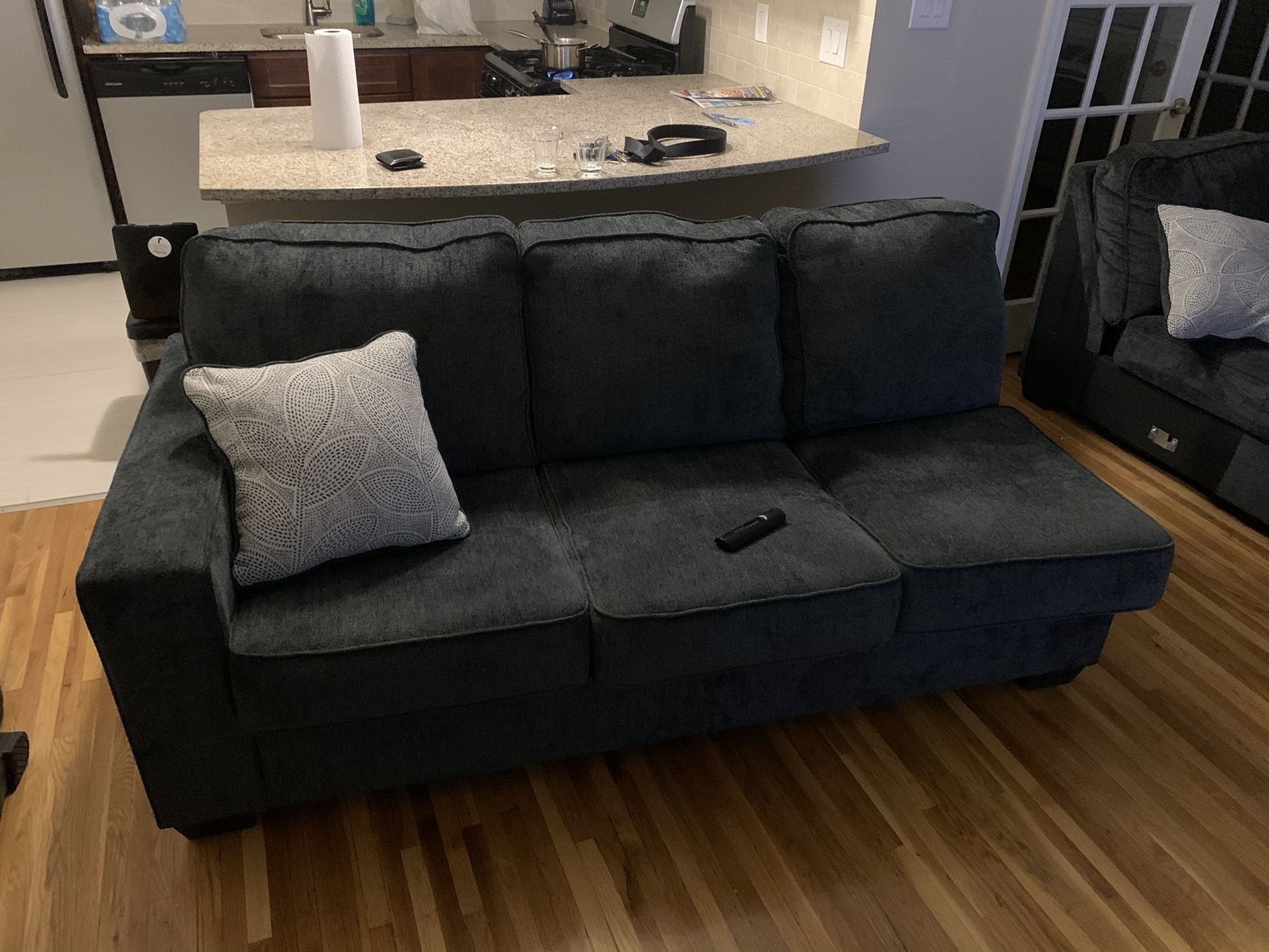 2 Piece Sectional Couch