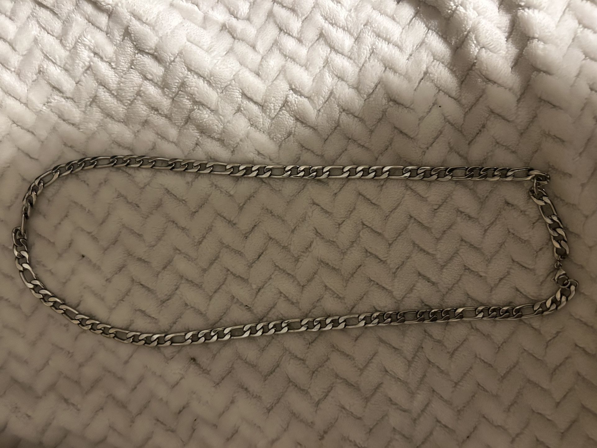 Steerling Silver Chain
