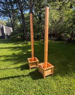 Cedar string light planter