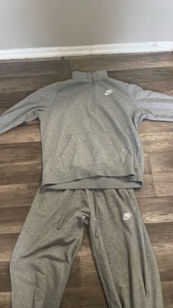 Nike Gray Sweatsuit Set