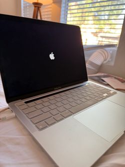 2020 Apple MacBook Pro 13” — iCloud Locked, For Parts/Repair