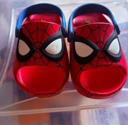 Brand new!! Spider-Man Kids Clogs Sandals