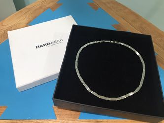 Collier stainless steel
