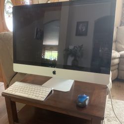 Mac Desktop 2 Terabyte 27” Display