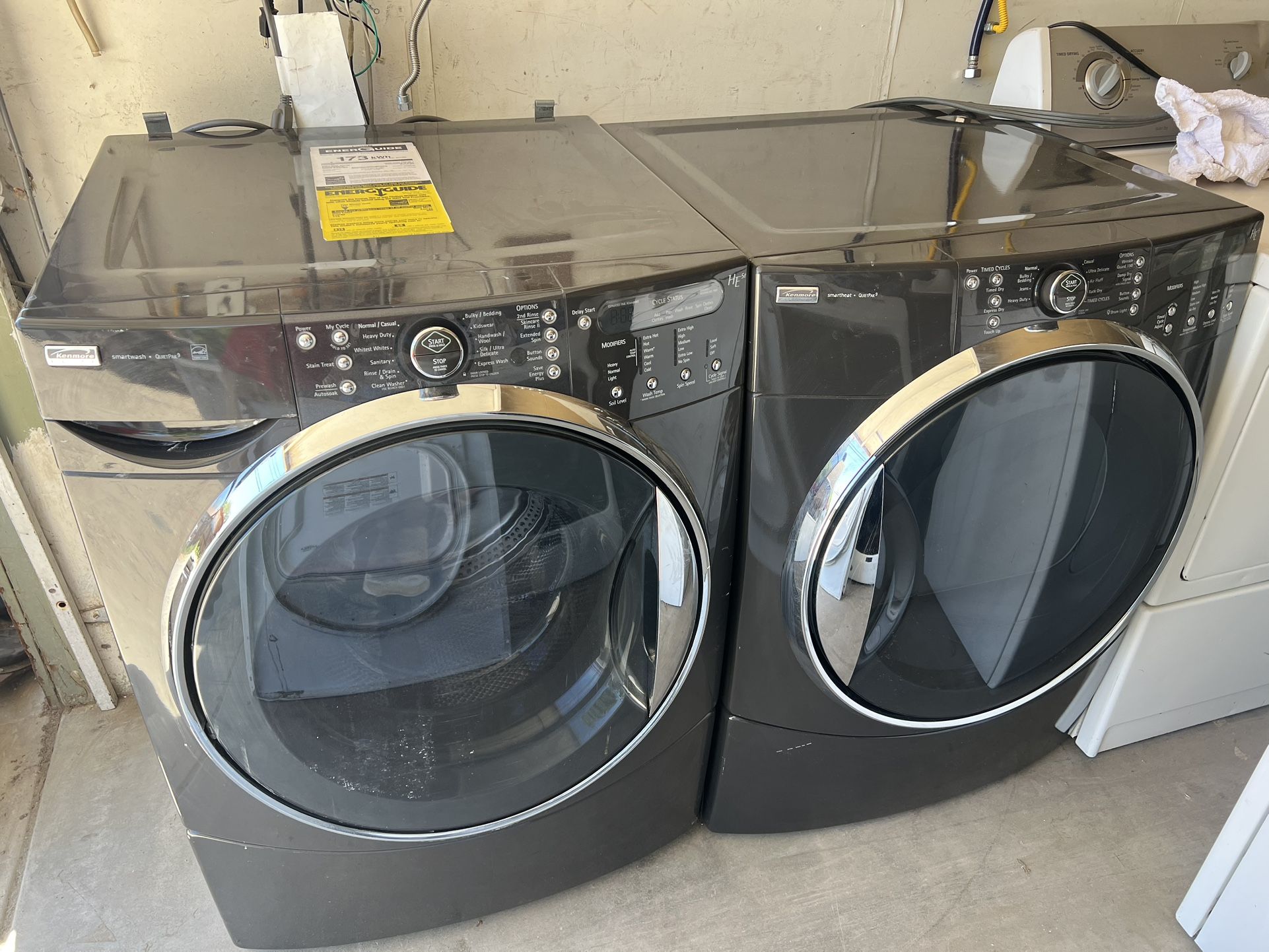 Kenmore Washer And Eletric 220 Dryer Set
