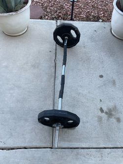 Curl bar and set of 25s