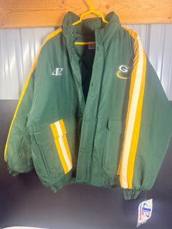 Green Bay Packers Logo Athletic Puffer Jacket