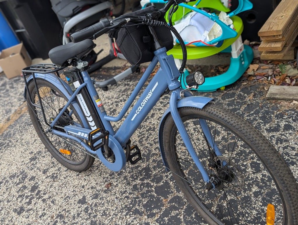 Women's Electric Bike Brand New In Box