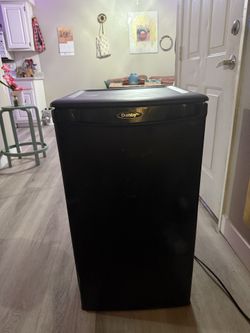 Perfectly fine used mini fridge