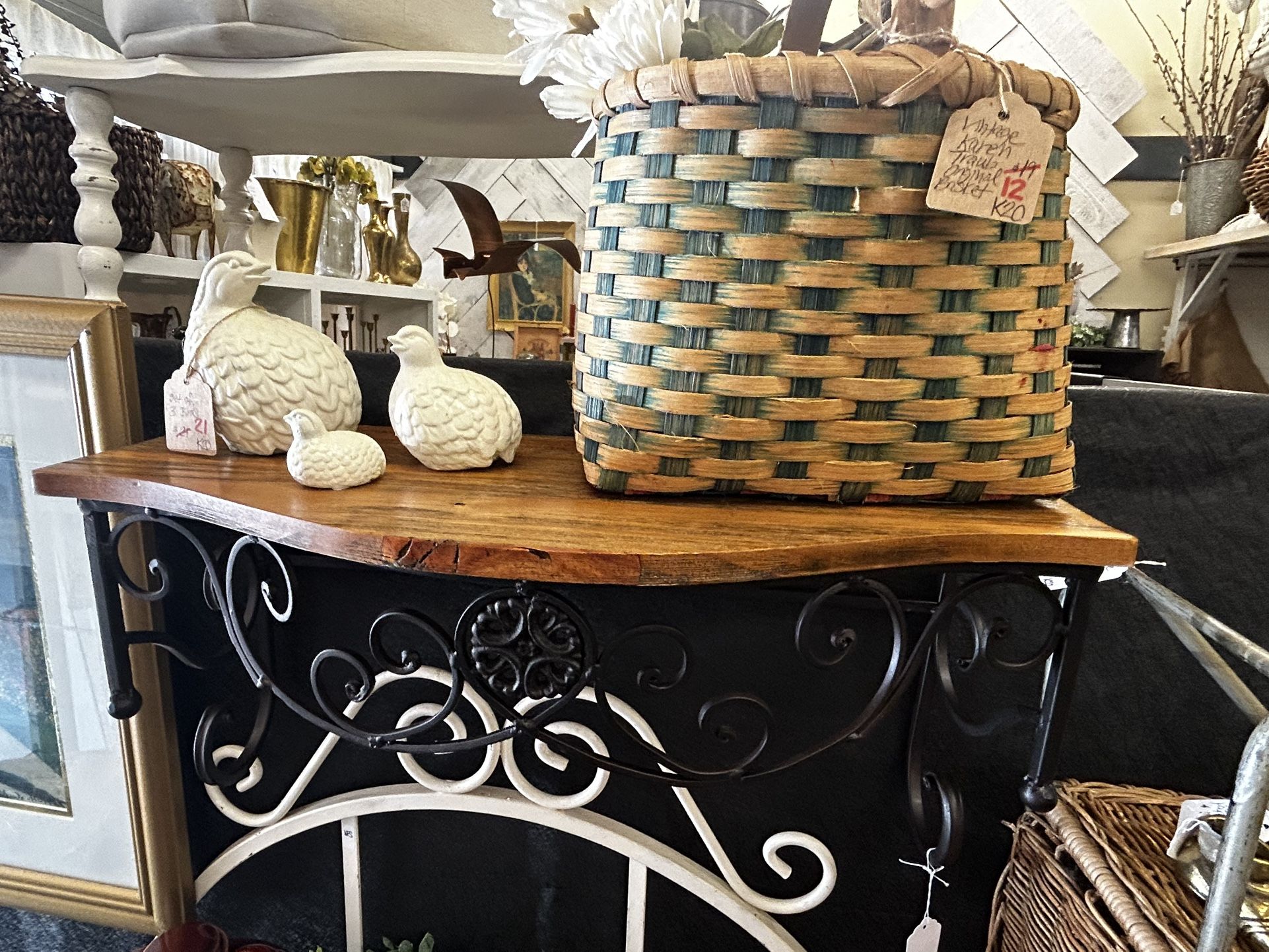 Cute Vintage Wood & Metal Shelf