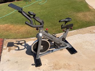 Spin bike