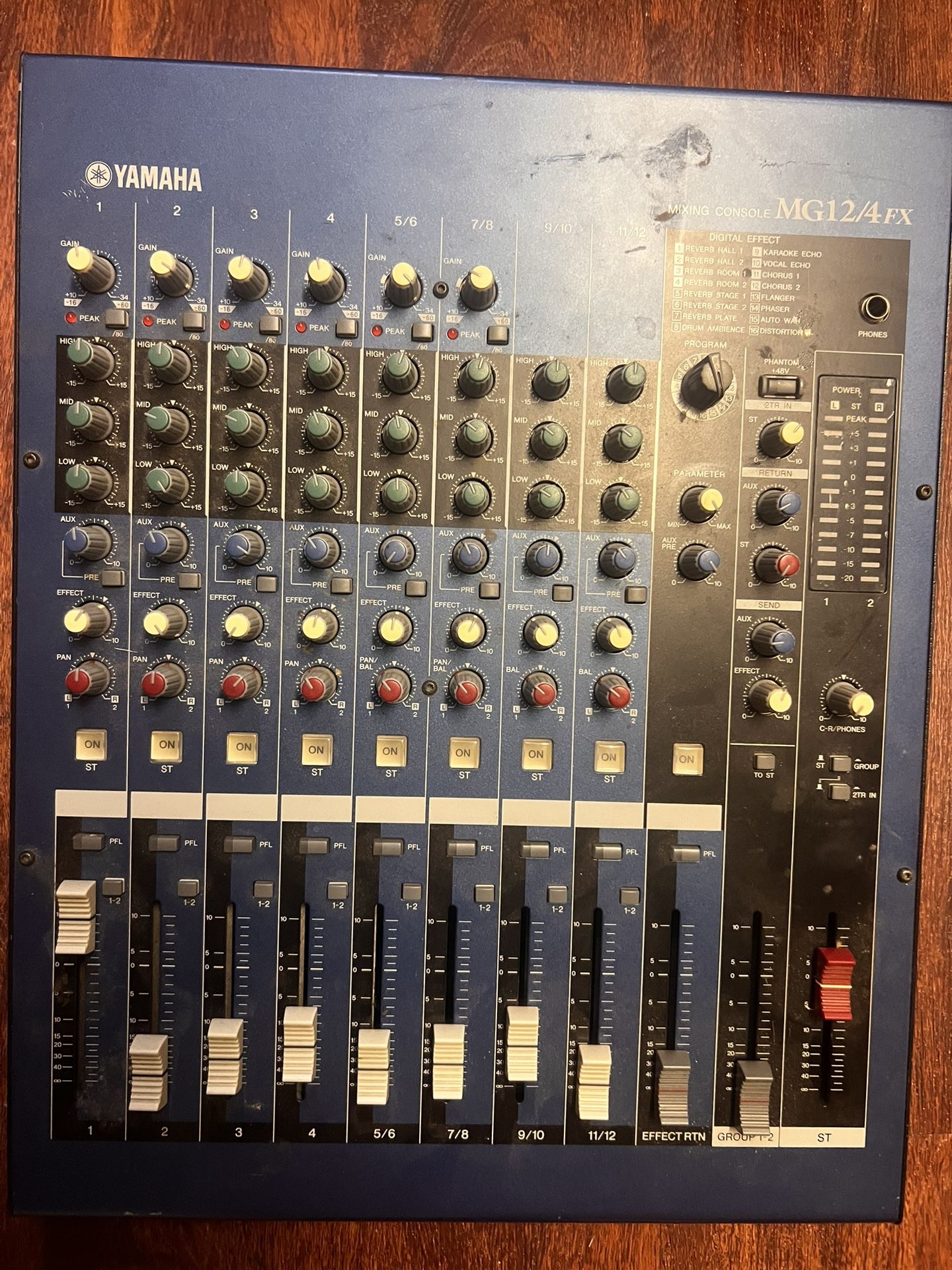 yamaha MG12 4FX