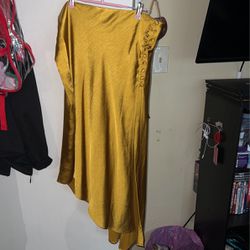 Gold Skirt 