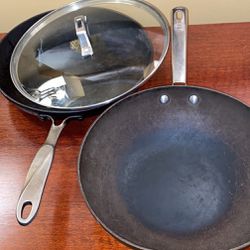Stove To Oven Pans  12” With Lid / Flat Bottom Wok